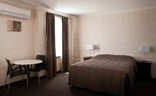 Of Wales Hotel, Bunbury