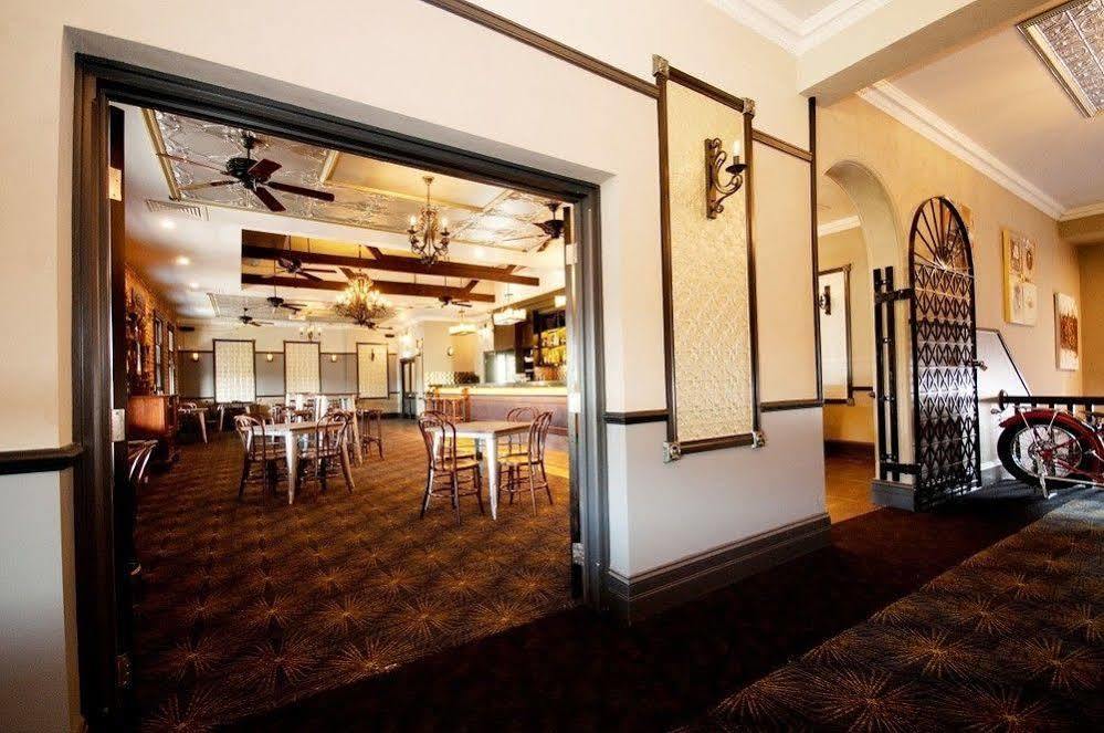 Hotel Of Wales Hotel, 3*